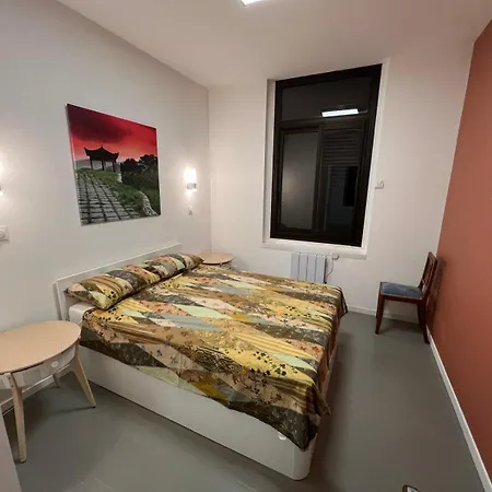 Апартаменты T2 Cozy - Clim Et Parking Gratuit - Abbaye Aux Dames