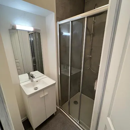 T2 Cozy - Clim Et Parking Privé - Abbaye Aux Dames Appartement